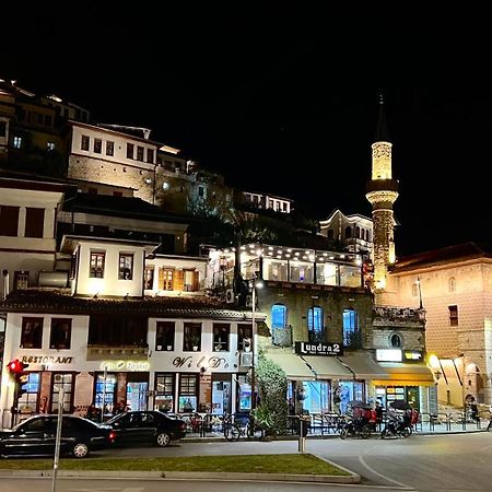 Fole Ξενοδοχείο Μπεράτ Εξωτερικό φωτογραφία